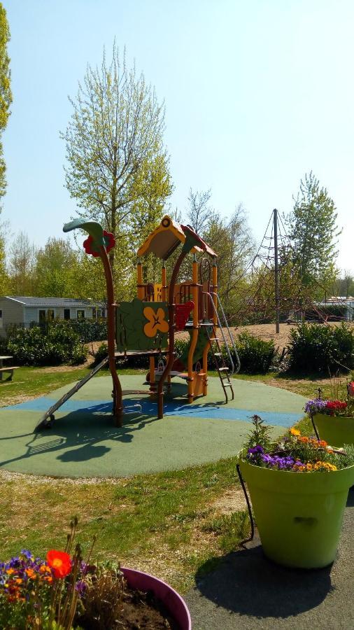 Mobilhome Familial Onzain Esterno foto